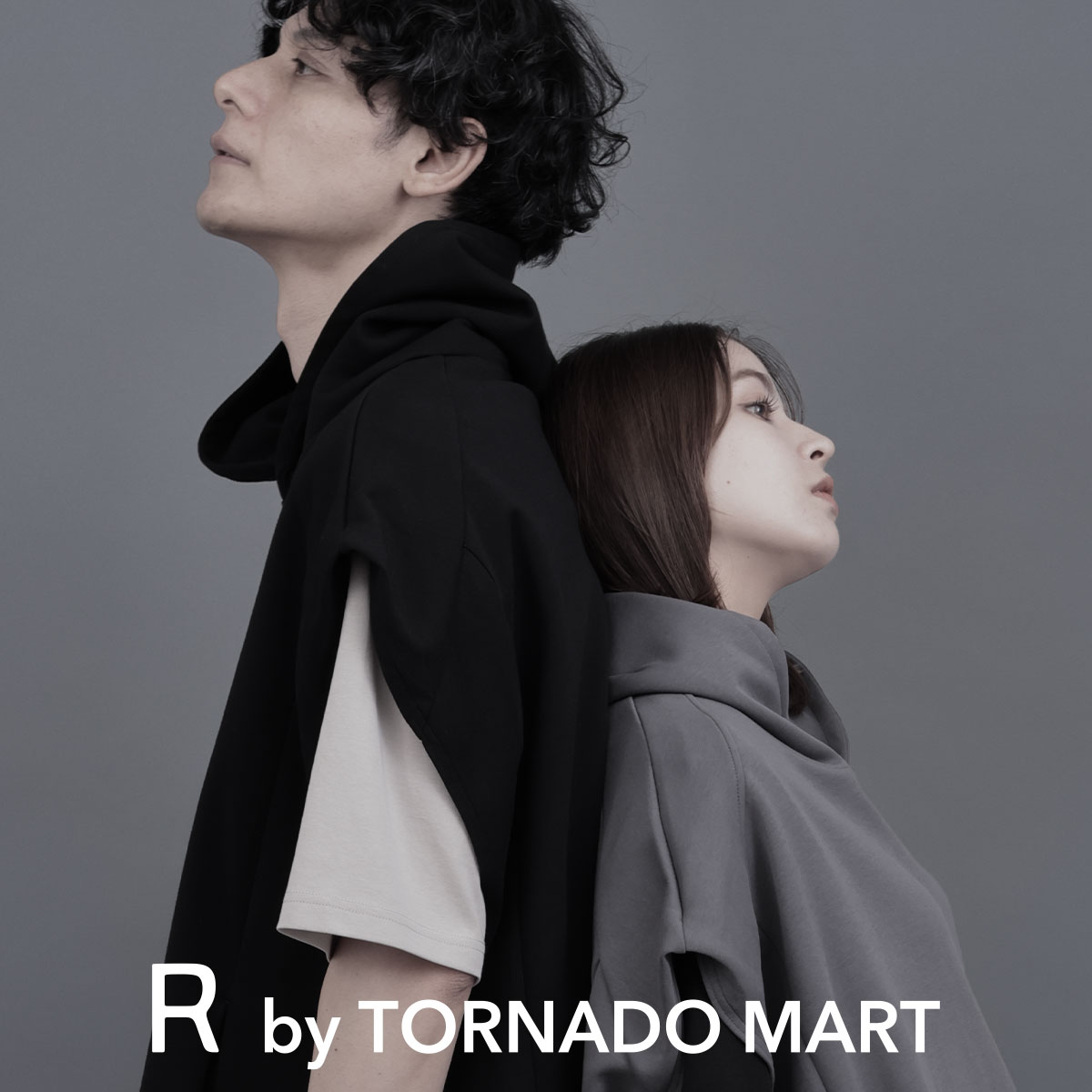 R by TORANDO MART
